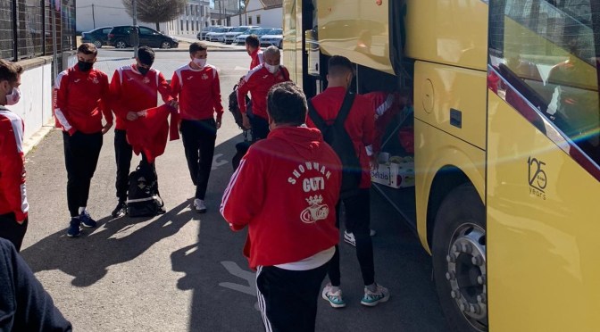 El Chiclana inicia el asalto a Tercera con un empate en Montilla (0-0)